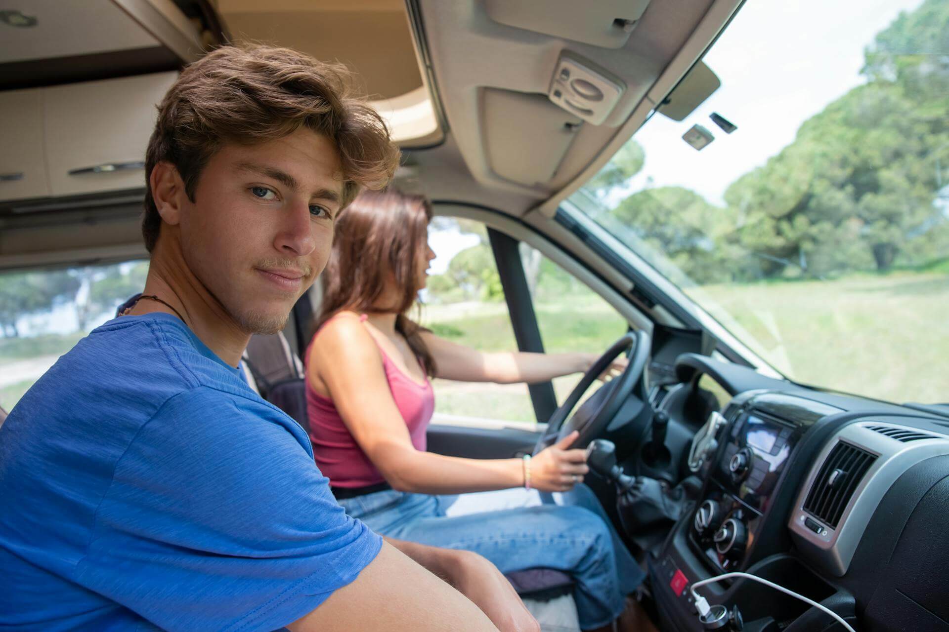 A student in the car with an instructor